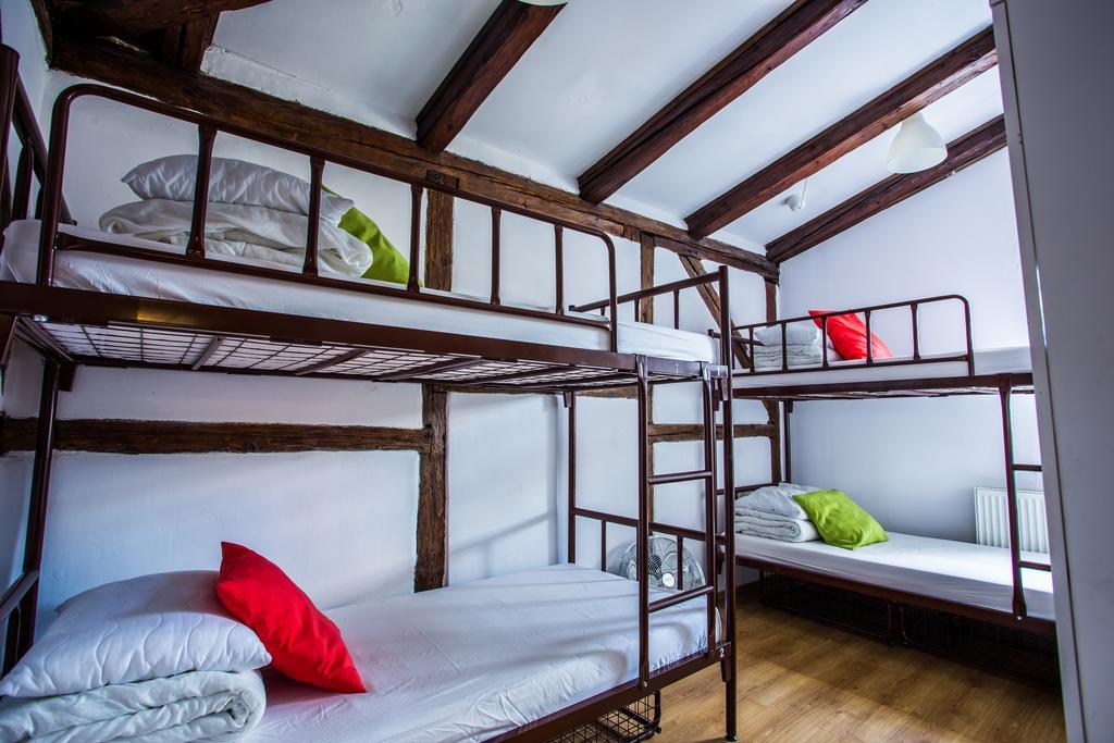 Pink Panther'S Hostel Krakau Zimmer foto